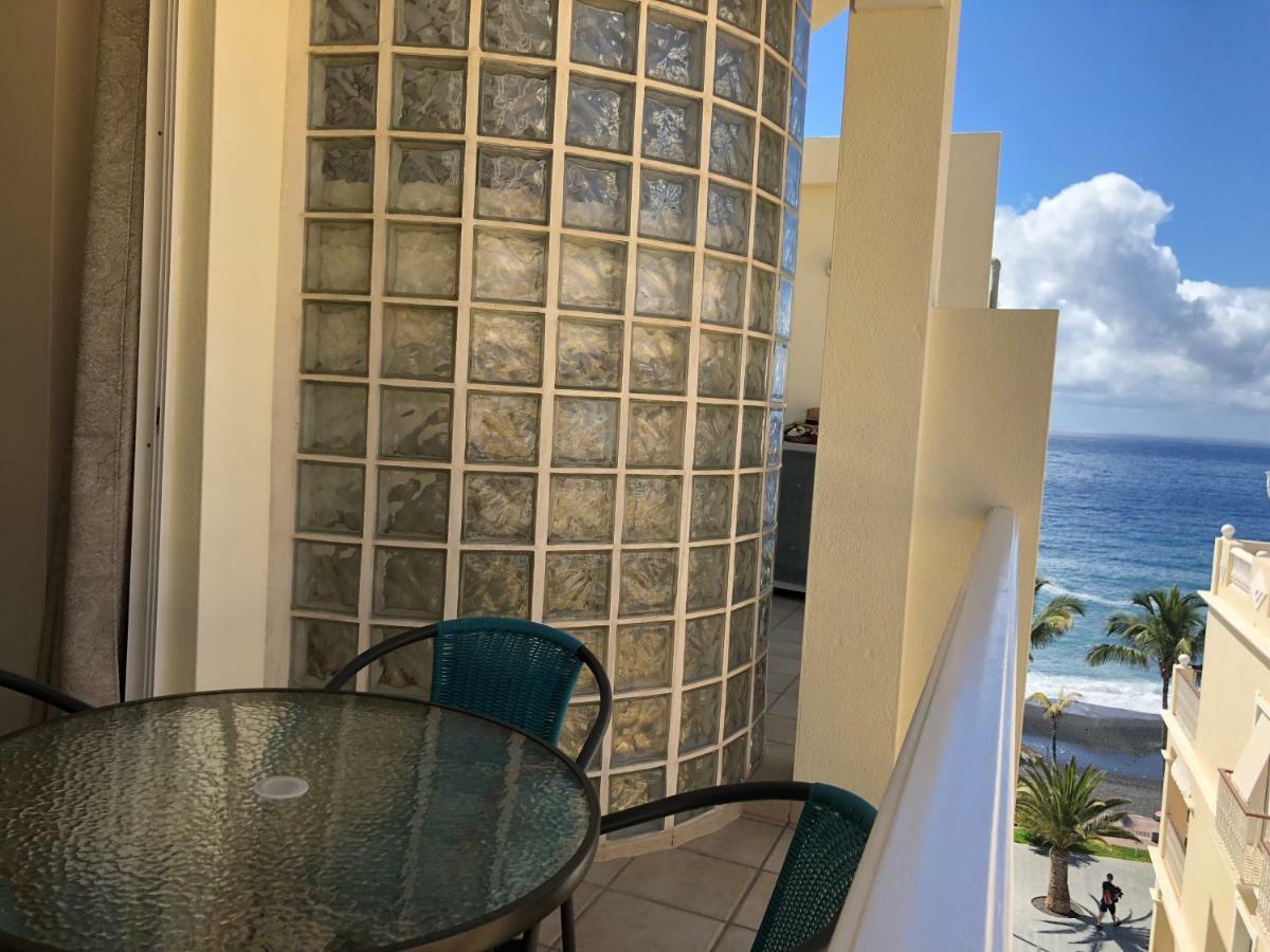 Apartamentos El Faro Puerto De Naos Екстериор снимка